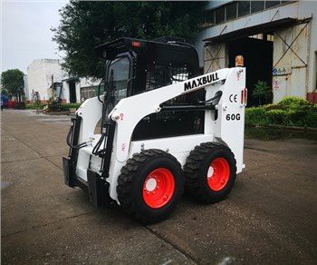 Sweeper mini krautuvas